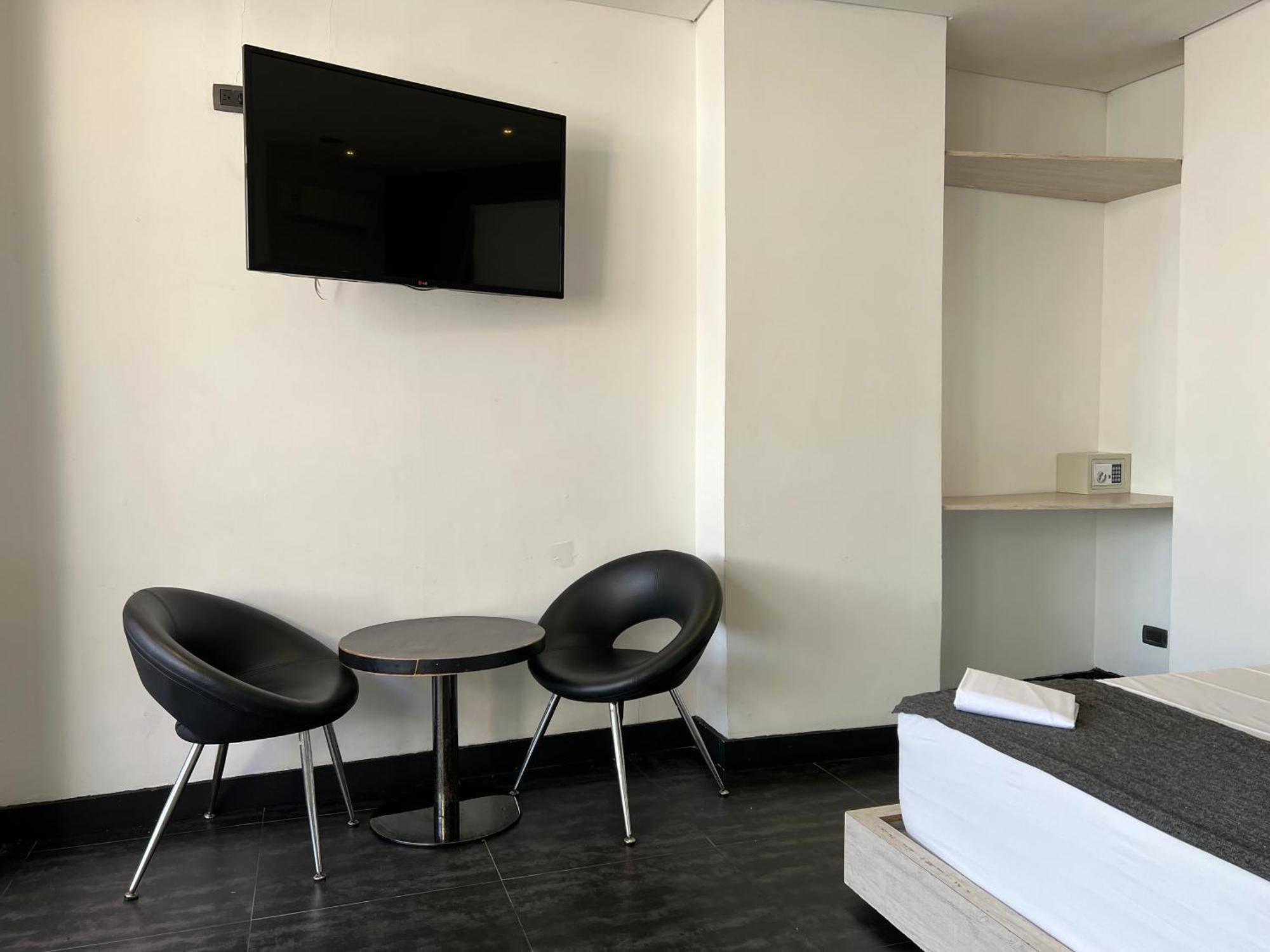 Hotel 47 Medellin Center מראה חיצוני תמונה