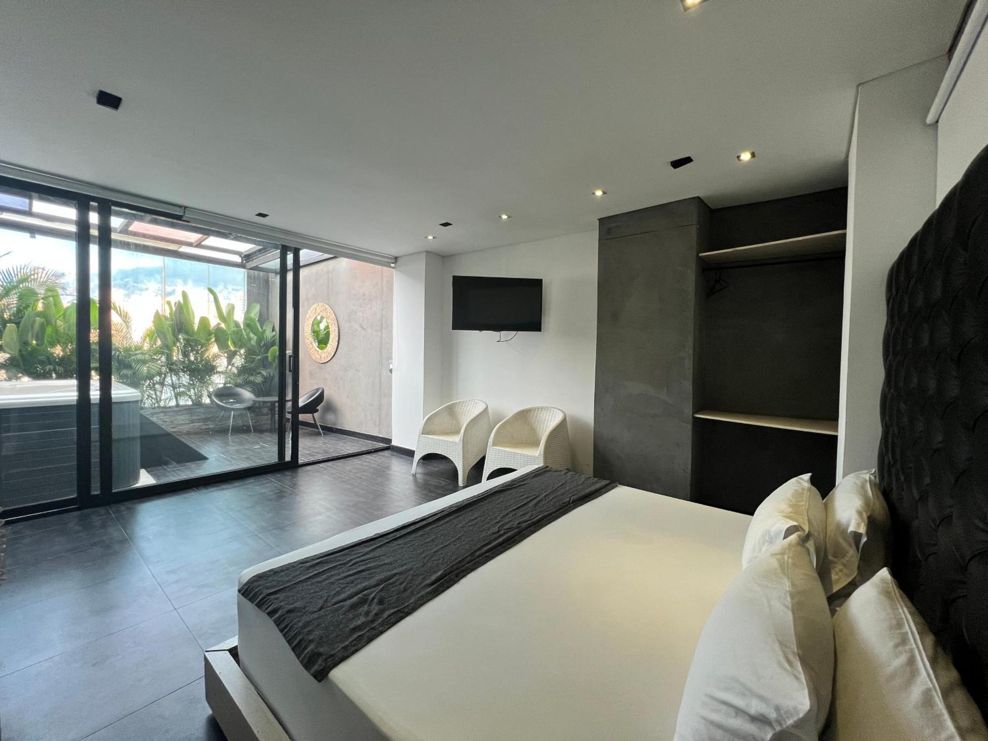 Hotel 47 Medellin Center מראה חיצוני תמונה