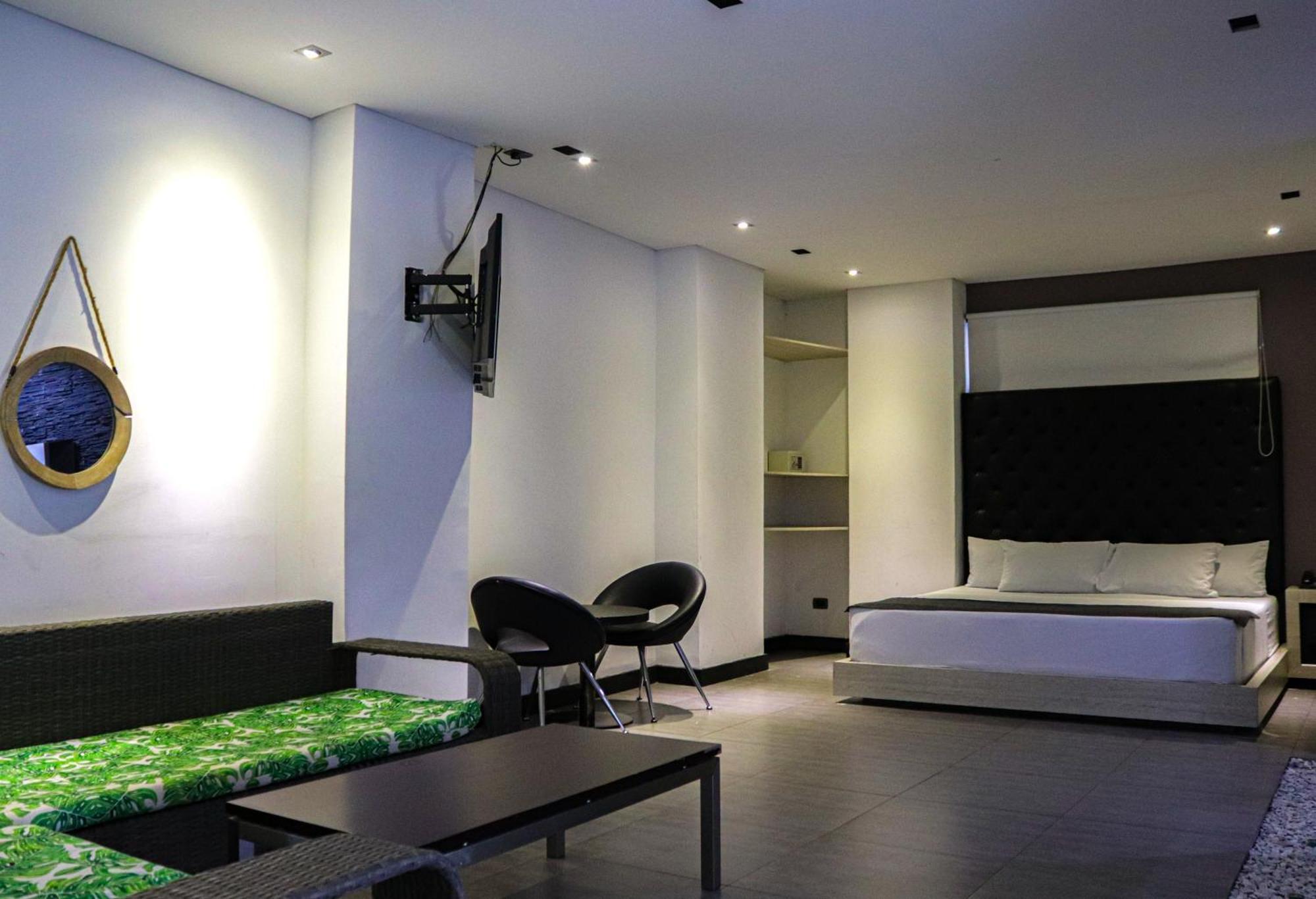 Hotel 47 Medellin Center מראה חיצוני תמונה