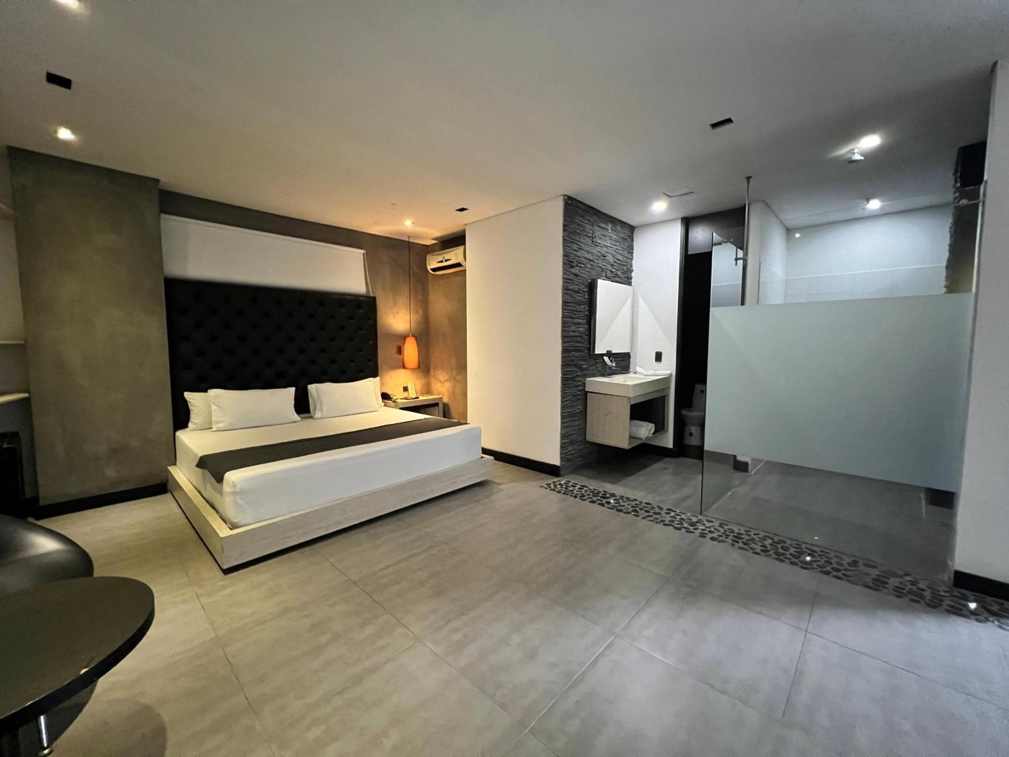 Hotel 47 Medellin Center מראה חיצוני תמונה