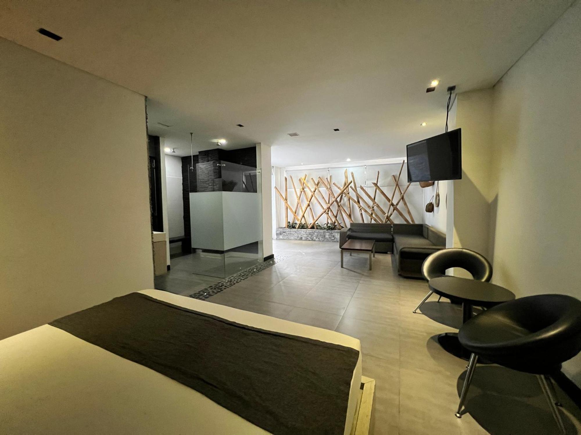 Hotel 47 Medellin Center מראה חיצוני תמונה