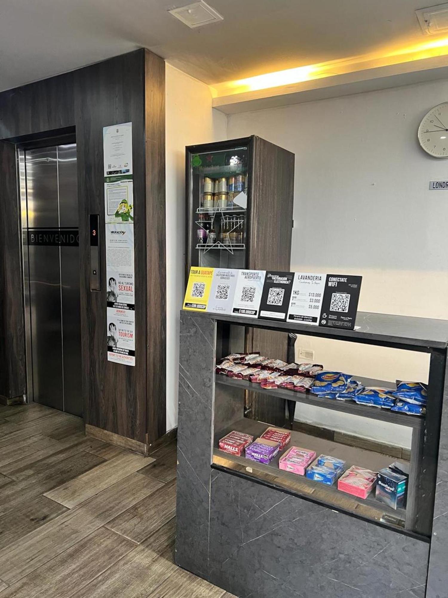 Hotel 47 Medellin Center מראה חיצוני תמונה