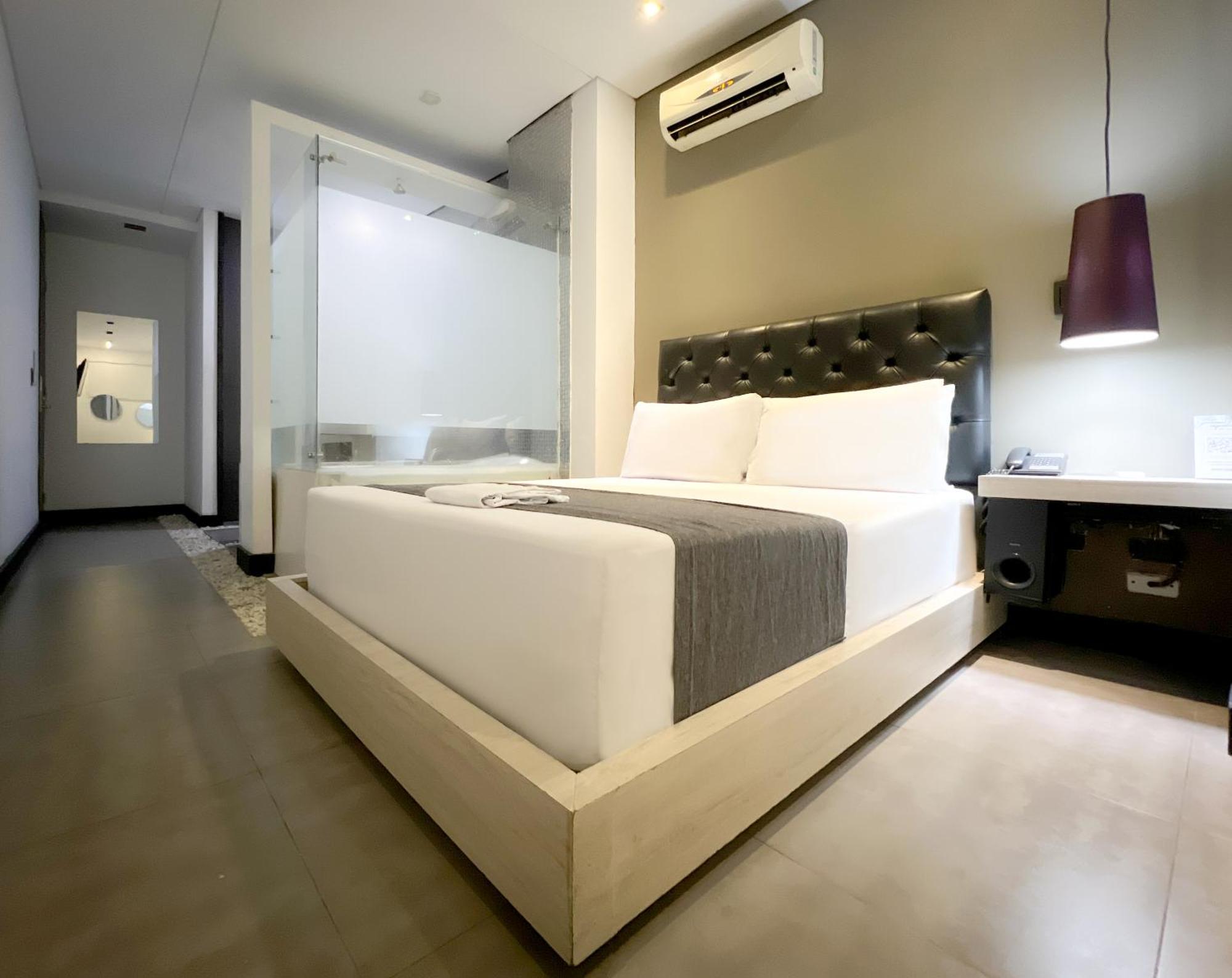Hotel 47 Medellin Center מראה חיצוני תמונה